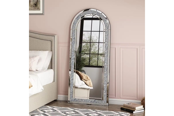 Full Standing Mirrors For Creating The Illusion Of Space